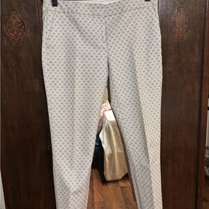 Adrienne Vittadini White and Gray Pants